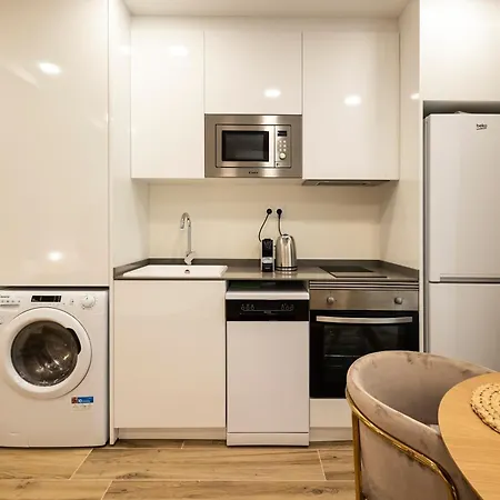 Cortes Suites By Concept Flats Valencia Exterior photo